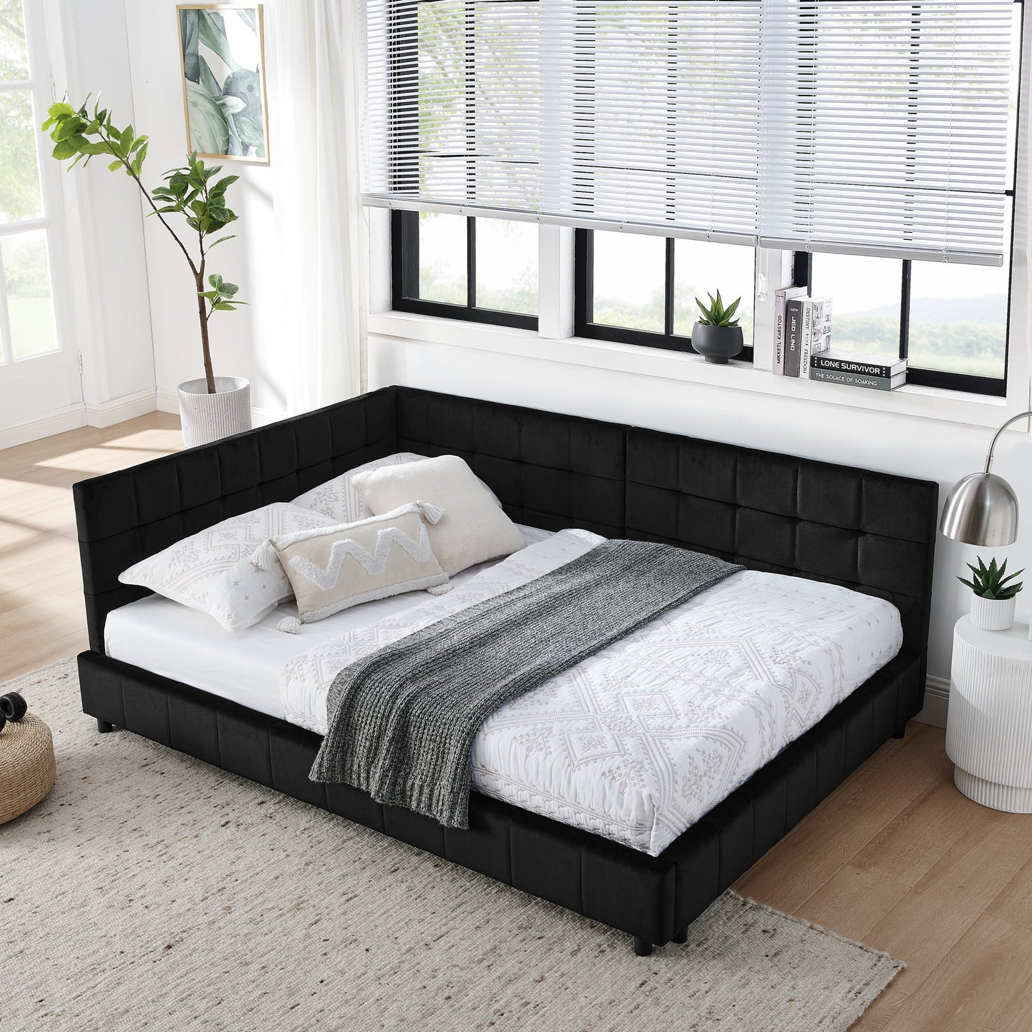 GAKMCIL Full Size Upholstered Tufted Bed Frame, Velvet Fabric, Sofa Bed Frame with Comfortable Backrest and Armrests, Full Size Bed for Bedroom, Living Room, Black (80.5''*59''*30.5'')
